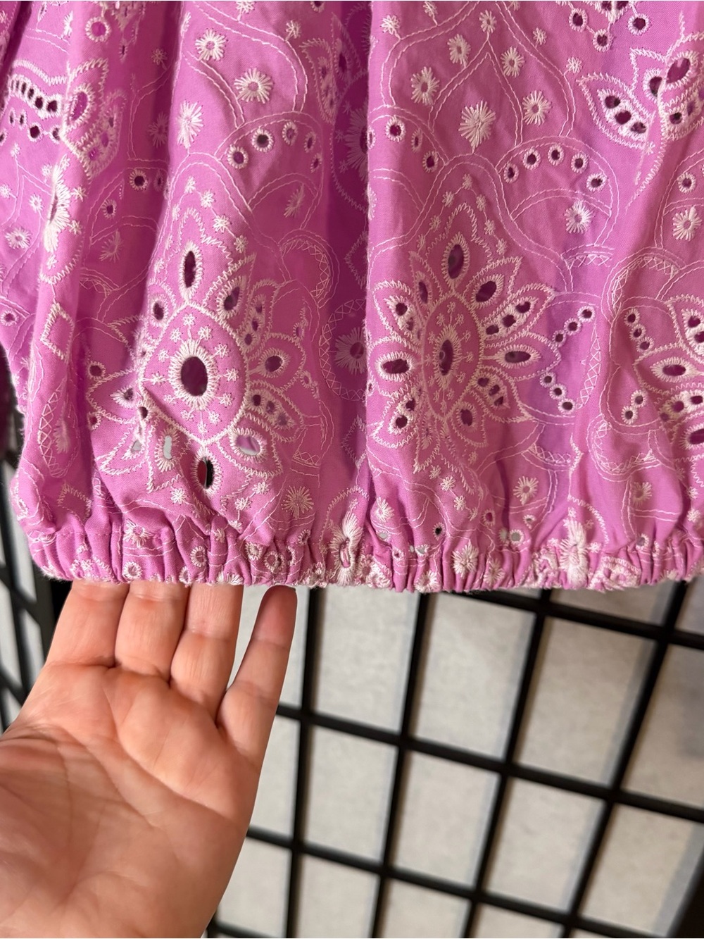 Joie Light Purple Eyelet Peasant Blouse Medium - Picture 3 of 5